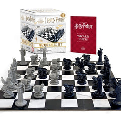 Harry Potter Wizard Chess Set: Miniature Collectible Set You Can Play